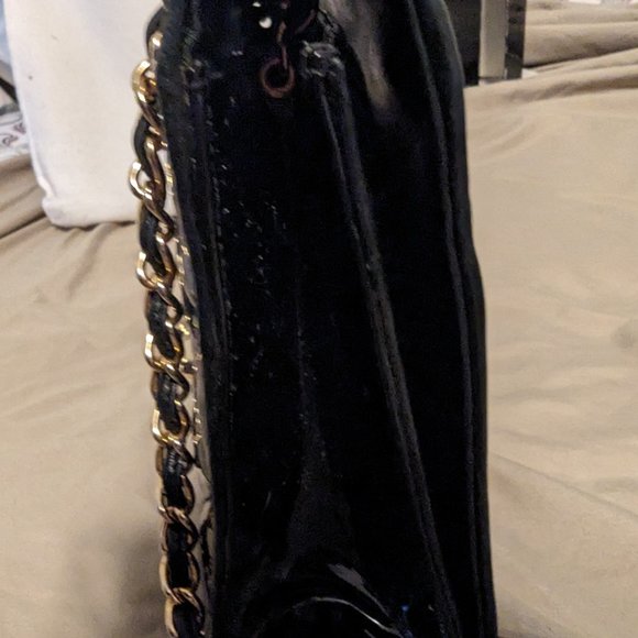 CHANEL Patent Leather Crossbody Bag - Picture 13 of 17